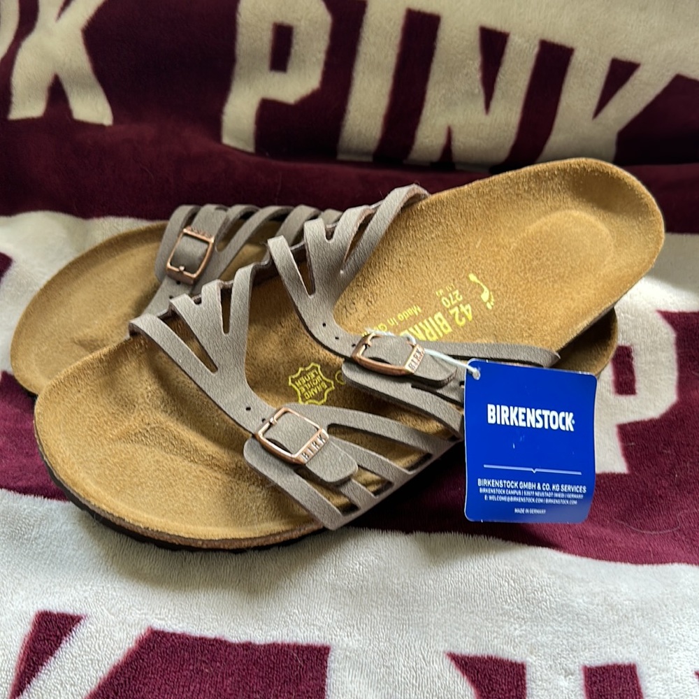 NWT Birkenstocks Size 42